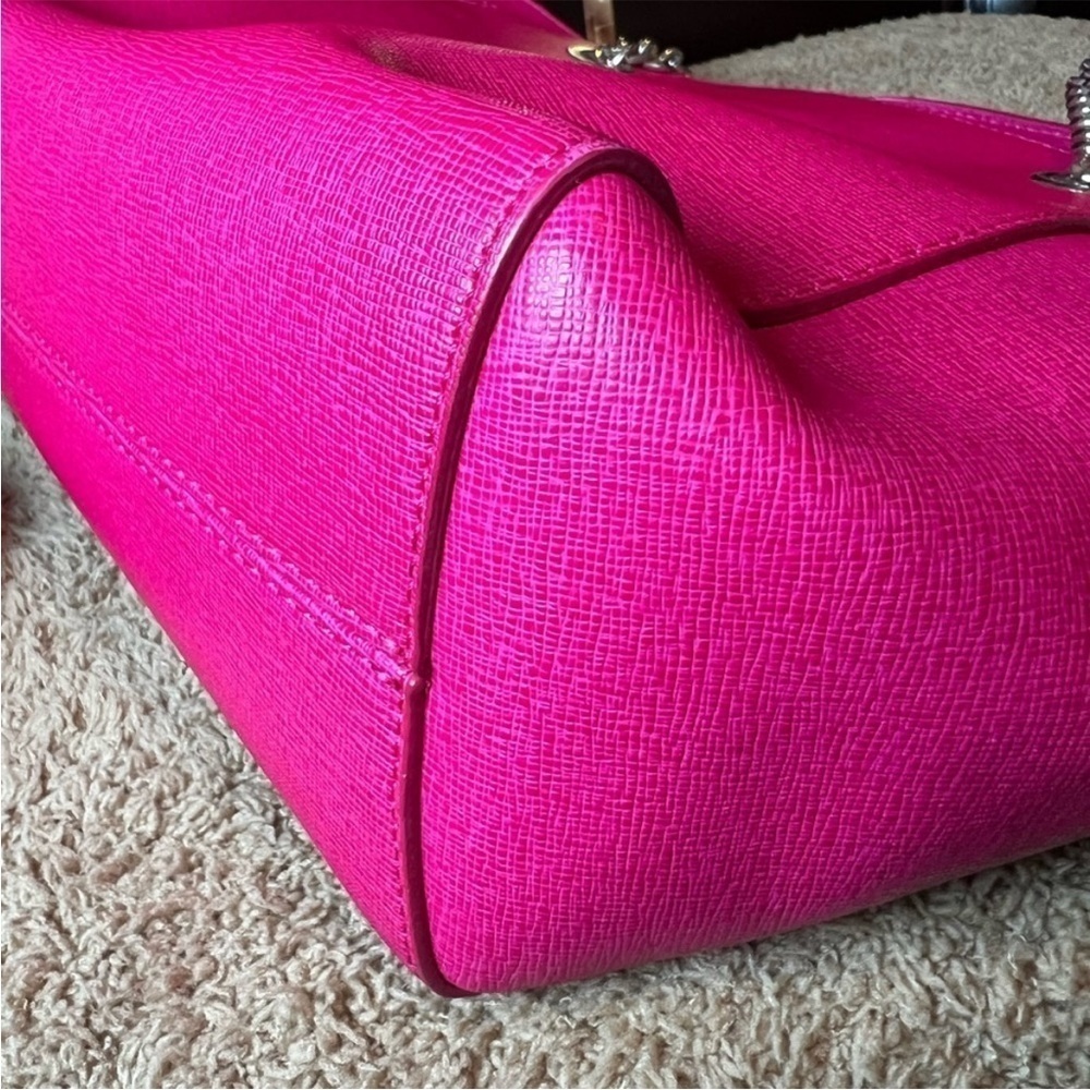 Furla Julia Tote Shoulder Bag with Matching Zip Pouch in Barbie Pink Leather EUC - Picture 9 of 16